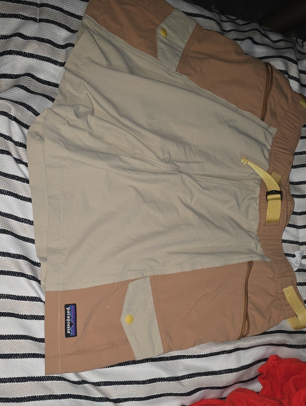 Patagonia Two-Tone Tan and Beige Womens Hybrid Shorts with Yellow Belt